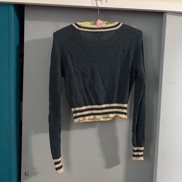 Modcloth MidTown Mixer Cropped Sweater Blue Cream - Picture 6 of 6